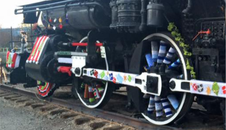 holiday train yarn bomb